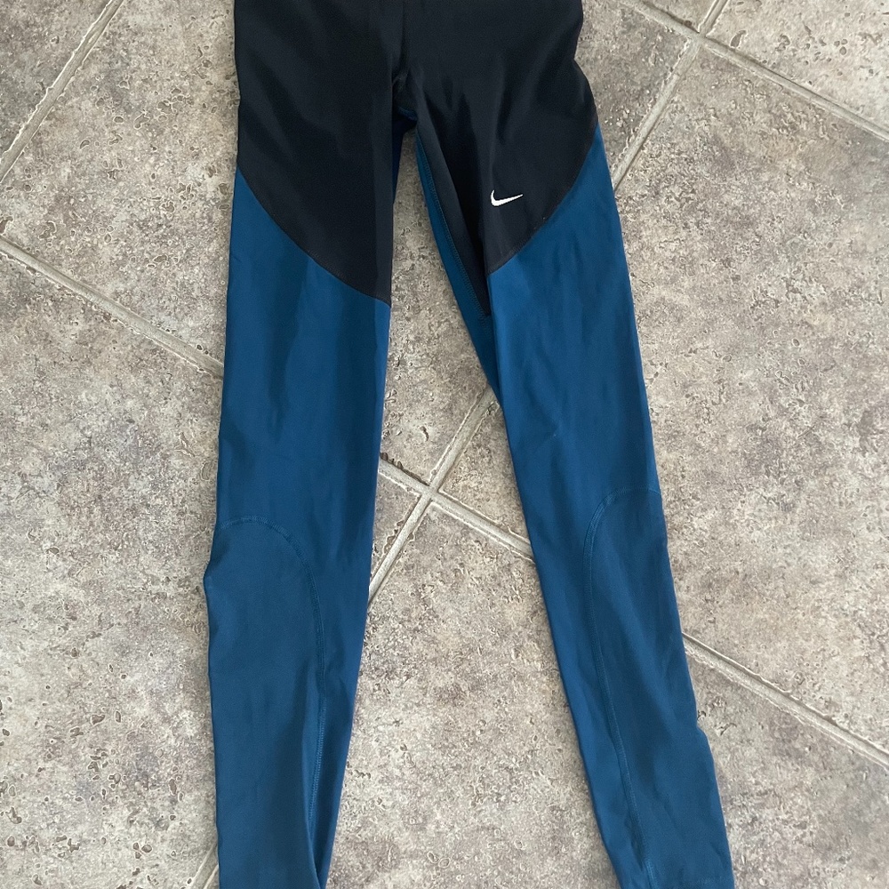 Nike pro leggings